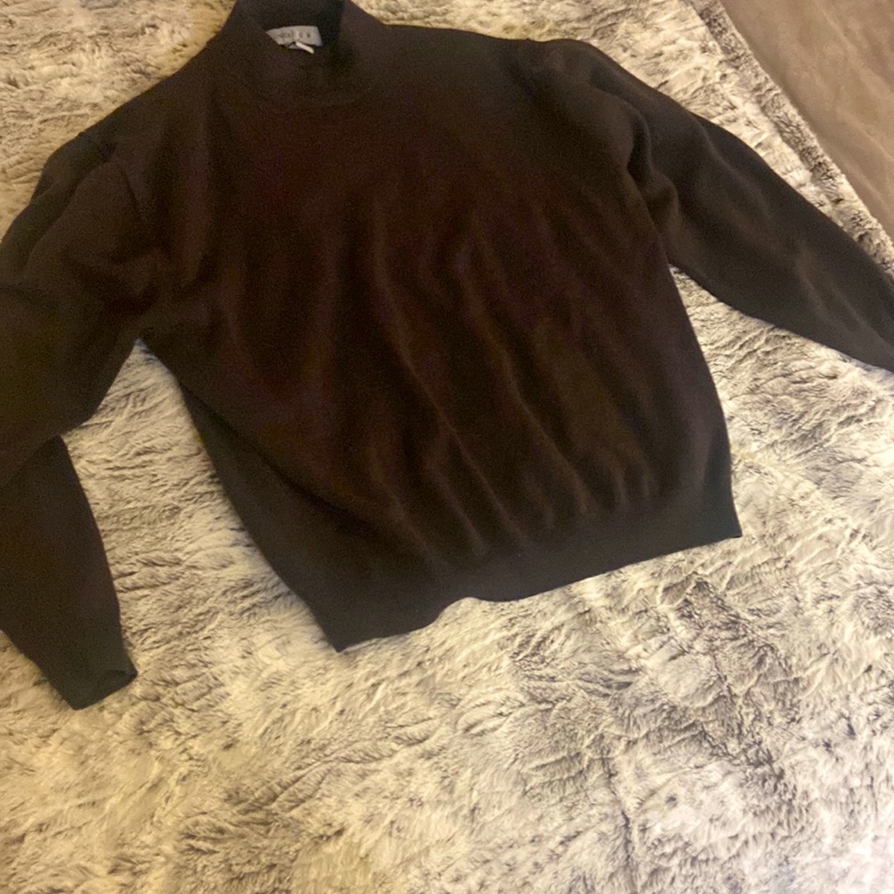 Brown Ladies mock turtleneck sweater